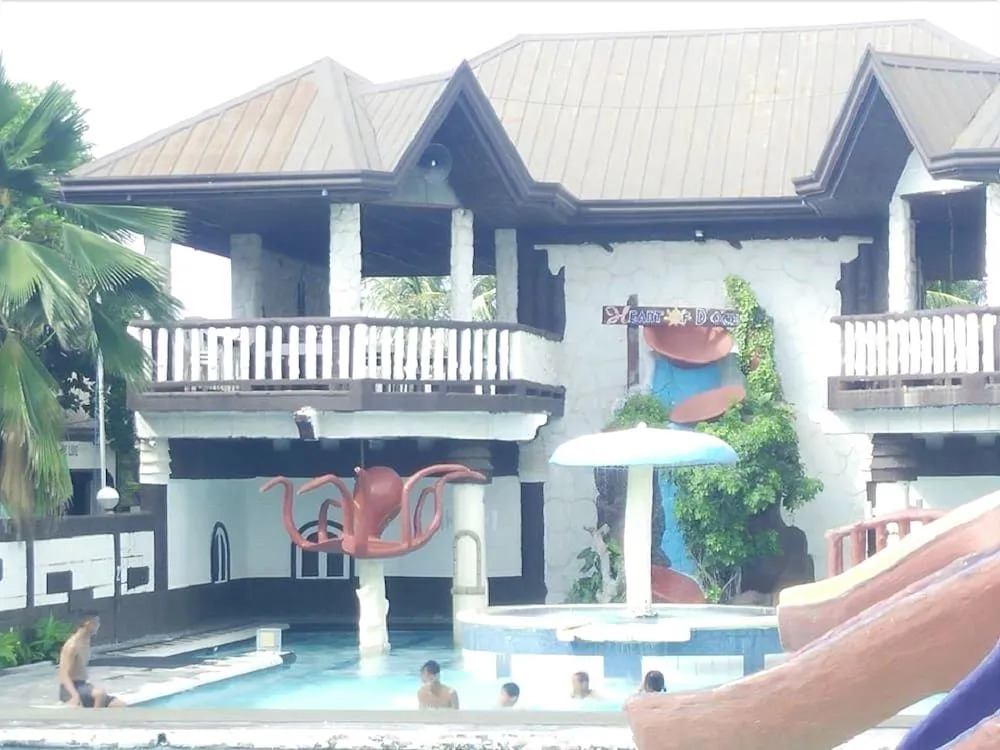 Heart Of D Ocean Beach Resort