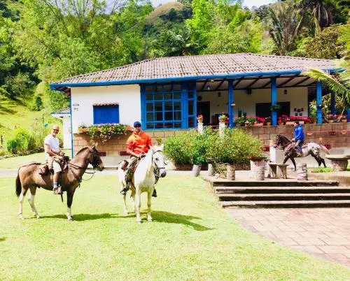 Reserva Guadalajara - Authentic farm in Cocora Valley