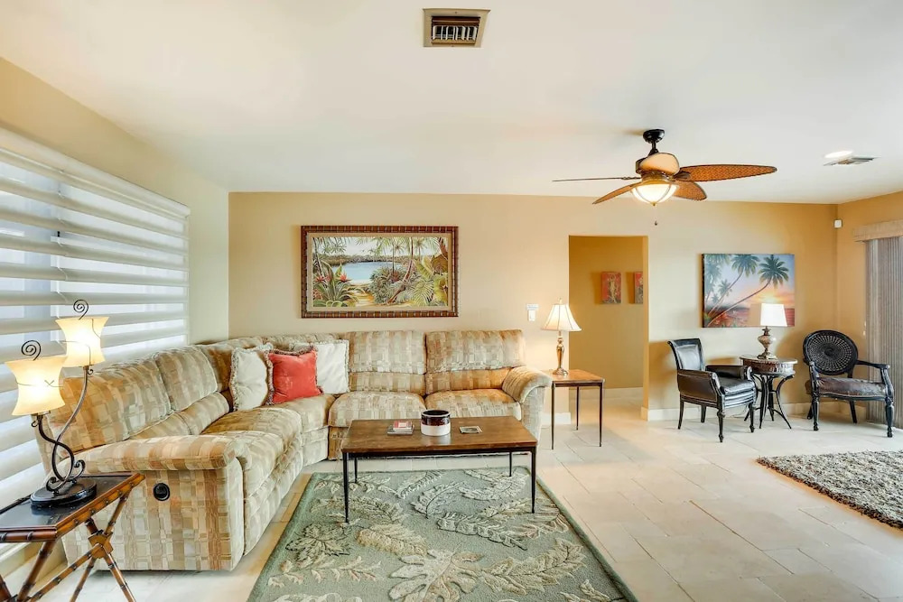 Canalfront Home w/ Private Dock in Cape Coral