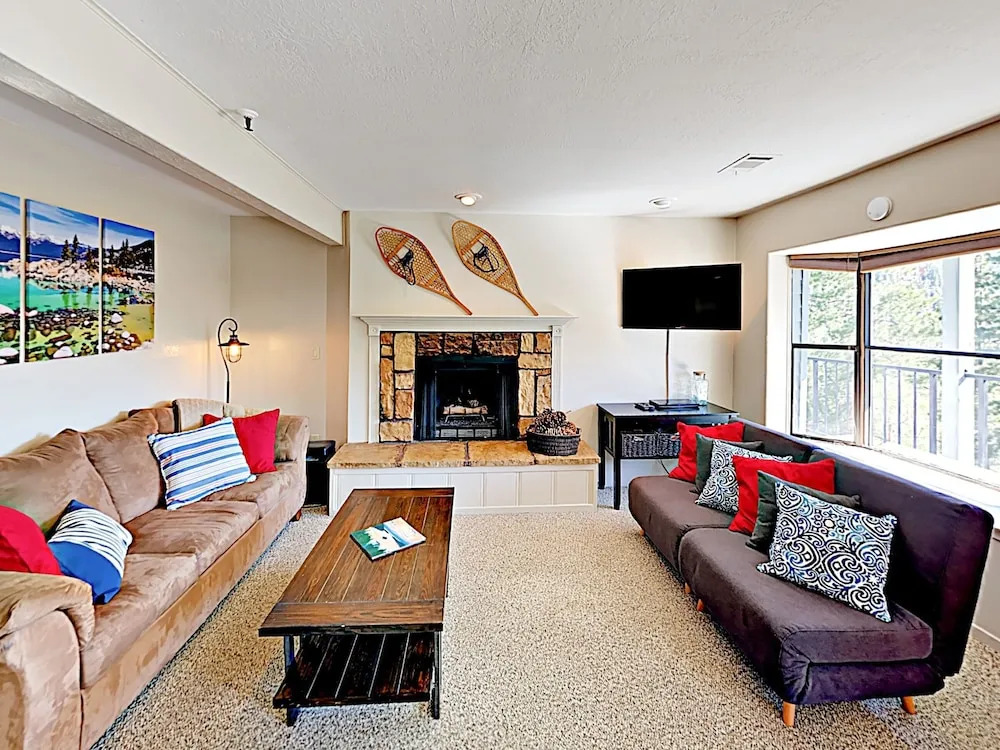 754 Stateline - 1 Br Condo