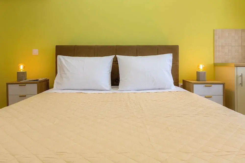 THE CENTRIC Apt. by LOC HOSPITALITY
