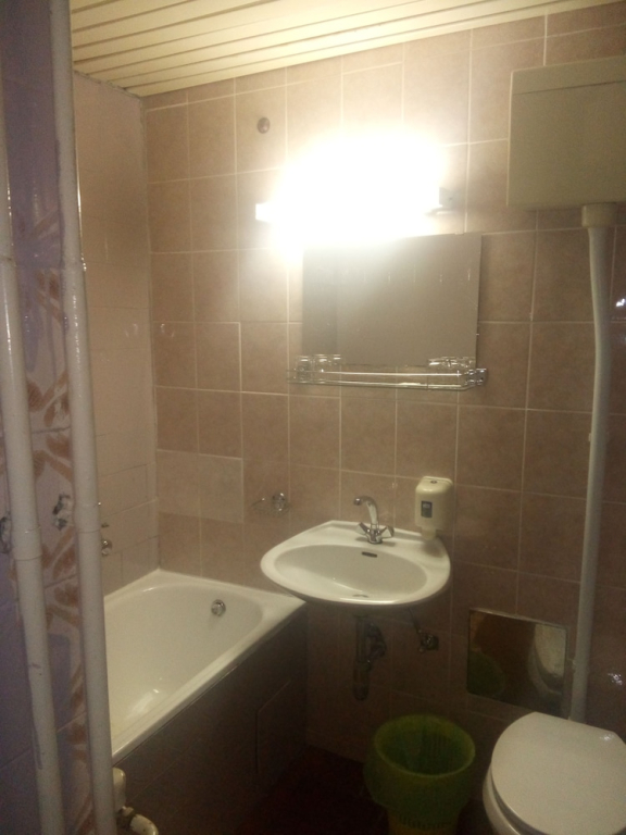 Motel Licki Krovovi