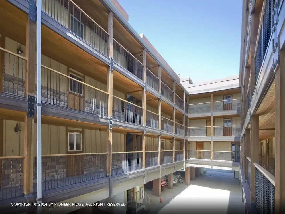 Ridgecrest Condominiums by Pioneer Ridge Management