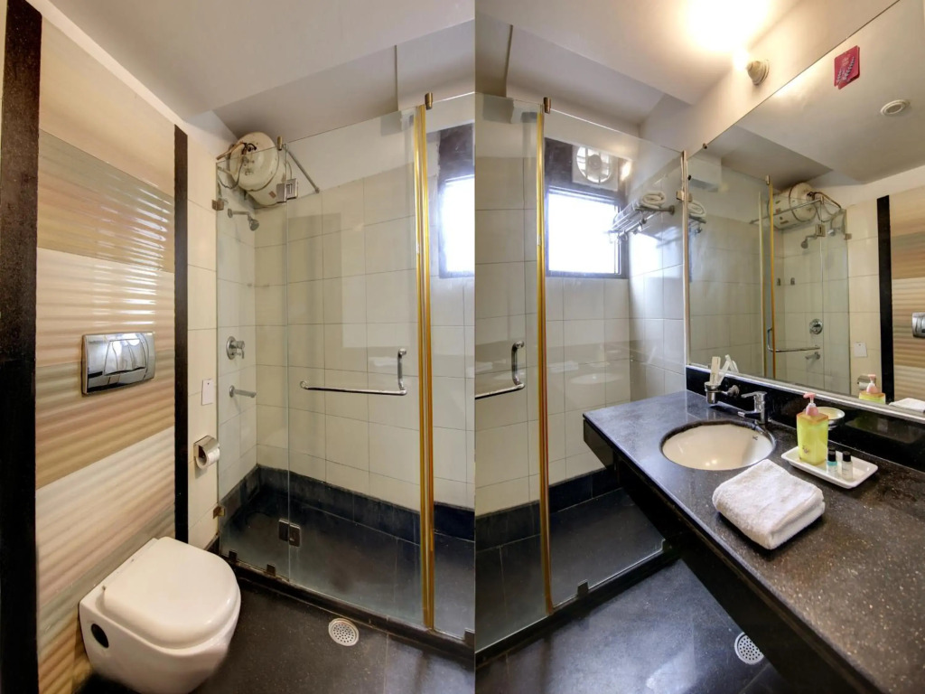 Lime Stays B&B GK-2 at Greater Kailash Metro South Delhi nearby Saket Select City