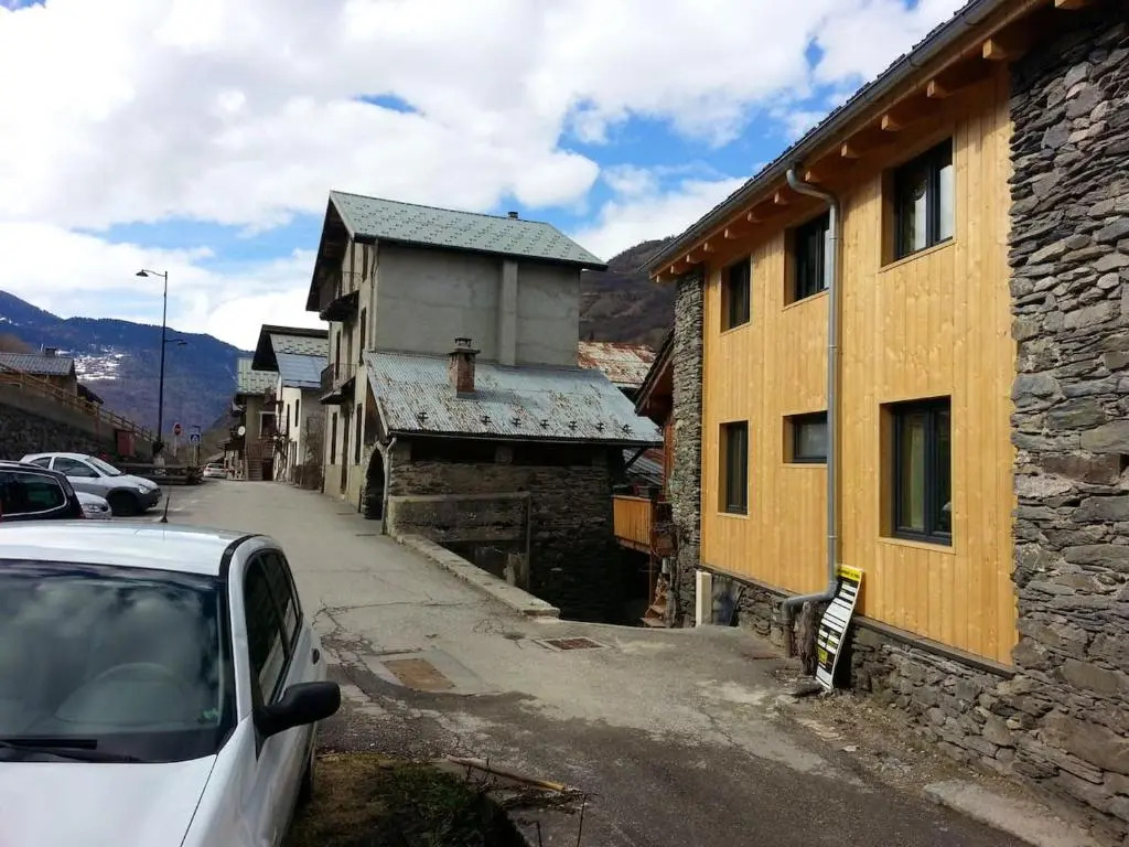 Maison de 3 chambres avec balcon amenage et wifi a Courchevel a 1 km des pistes