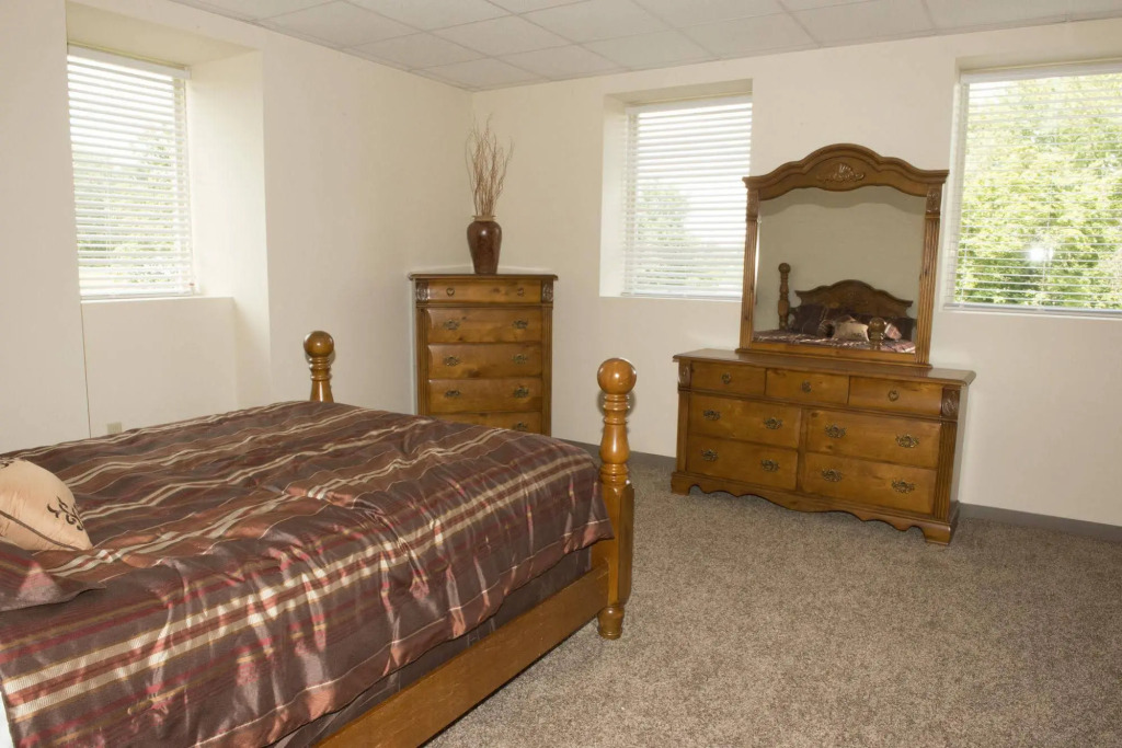 Bridges Inn & Extended Stay Suites