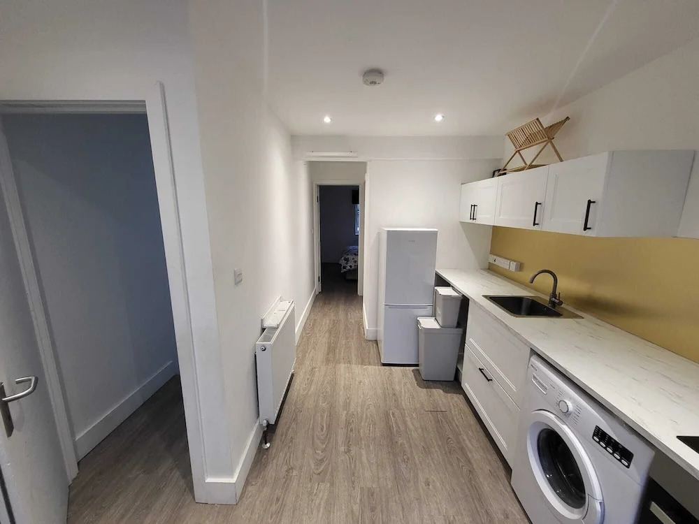 Impeccable 1-bed Apartment in London