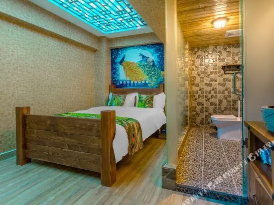 Cloud Tribe Inn