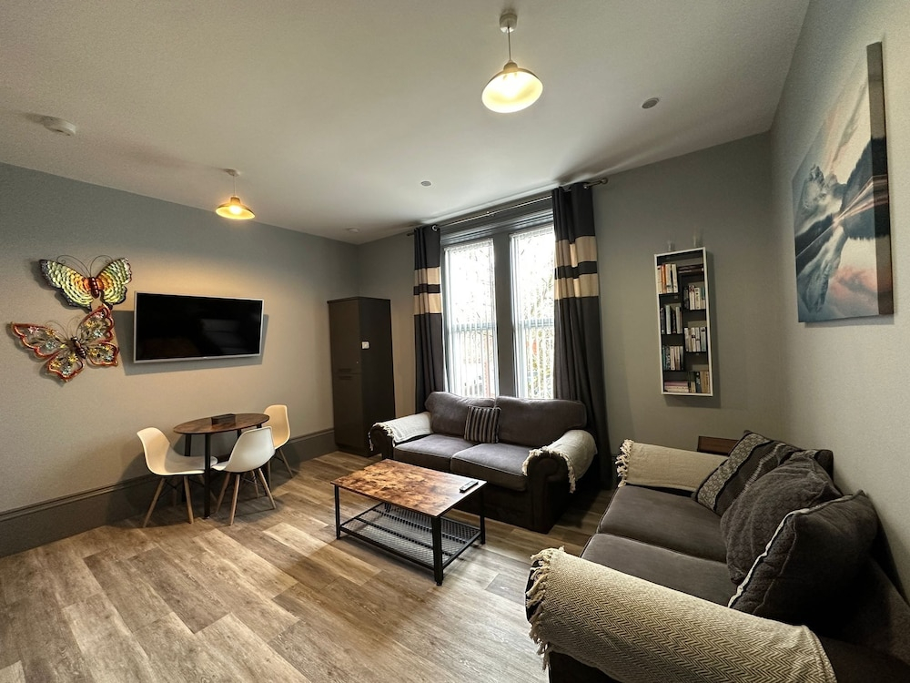 Bentinck Apartments