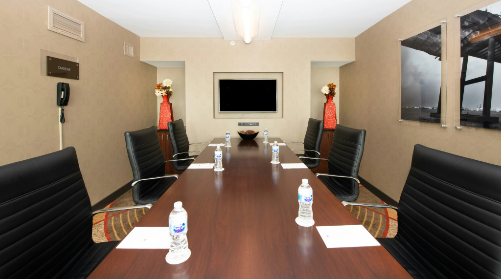 DoubleTree Hotel & Suites Charleston Airport