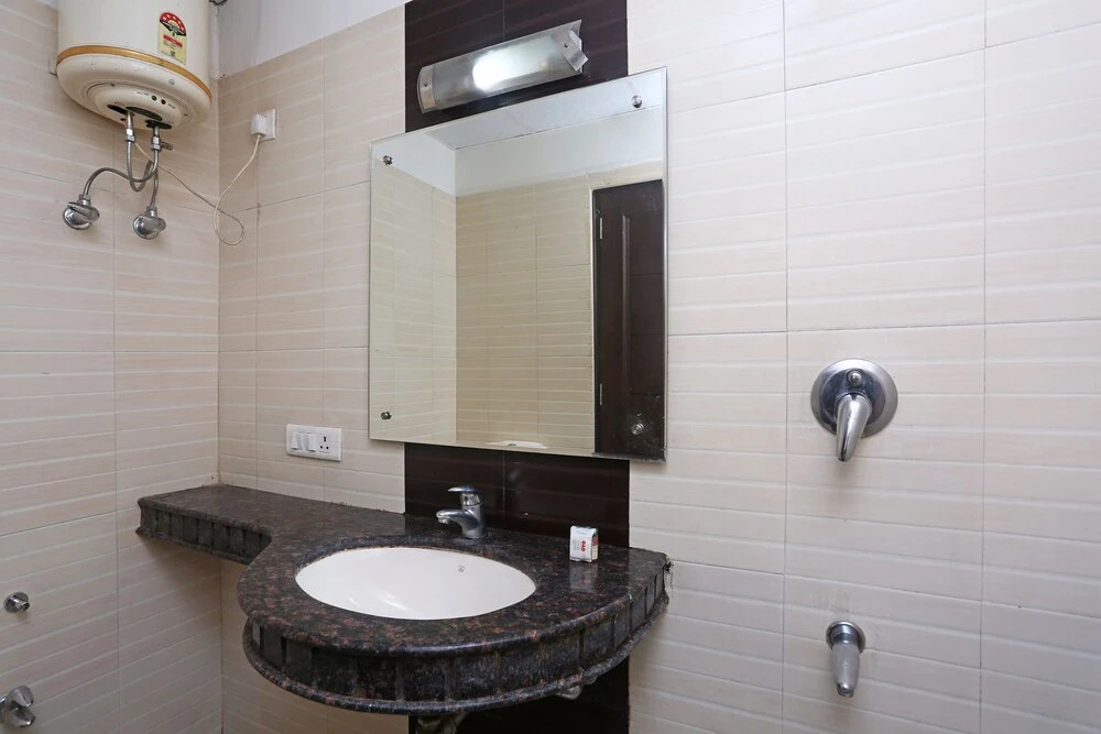 Hotel Rajshree By OYO Rooms