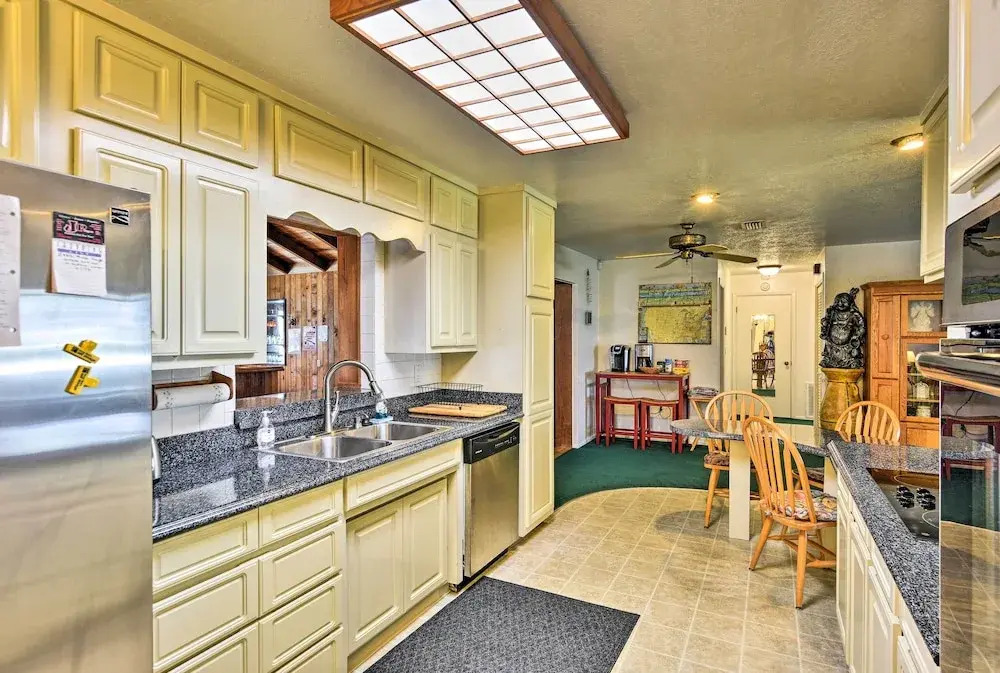 Sandford Vacation Rental Near Airport & Lake!