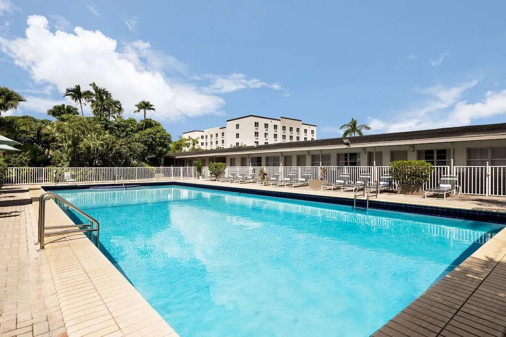 Days Inn Miami Airport North