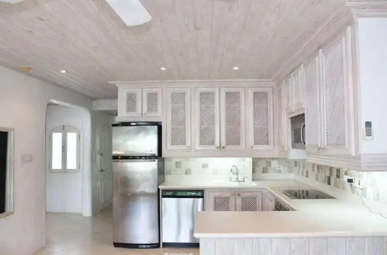 Royal Glitter Bay Villas