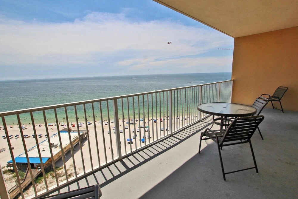 Seawind 1302 by Youngs Suncoast