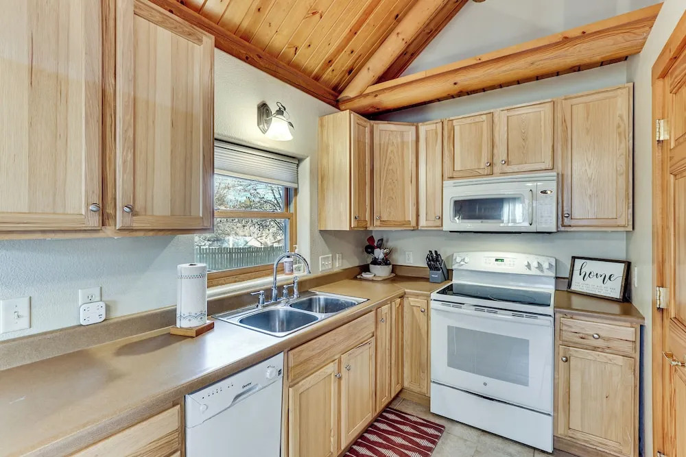 Walk to Main St! Modern Sturgis Cabin w/ Yard