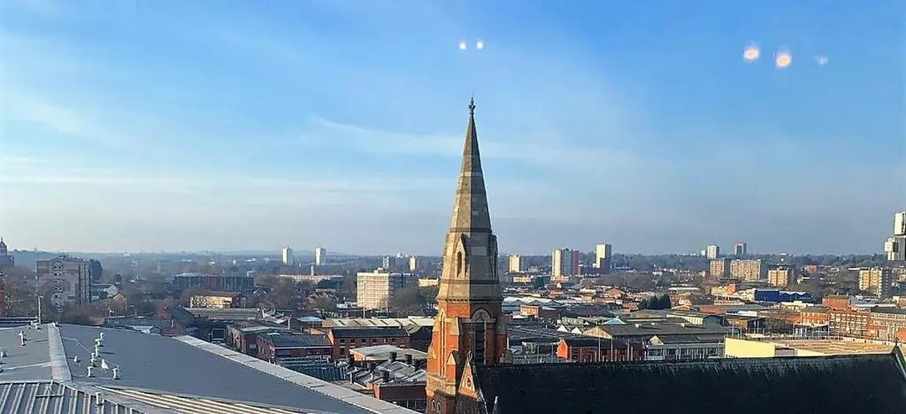 Luxury 9ine Bull Ring Apartment, Stunning city view, Free Parking, Amazing Fireplace