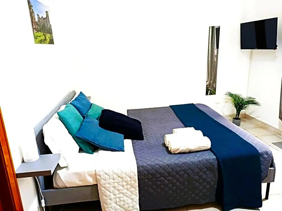 B&B ONE