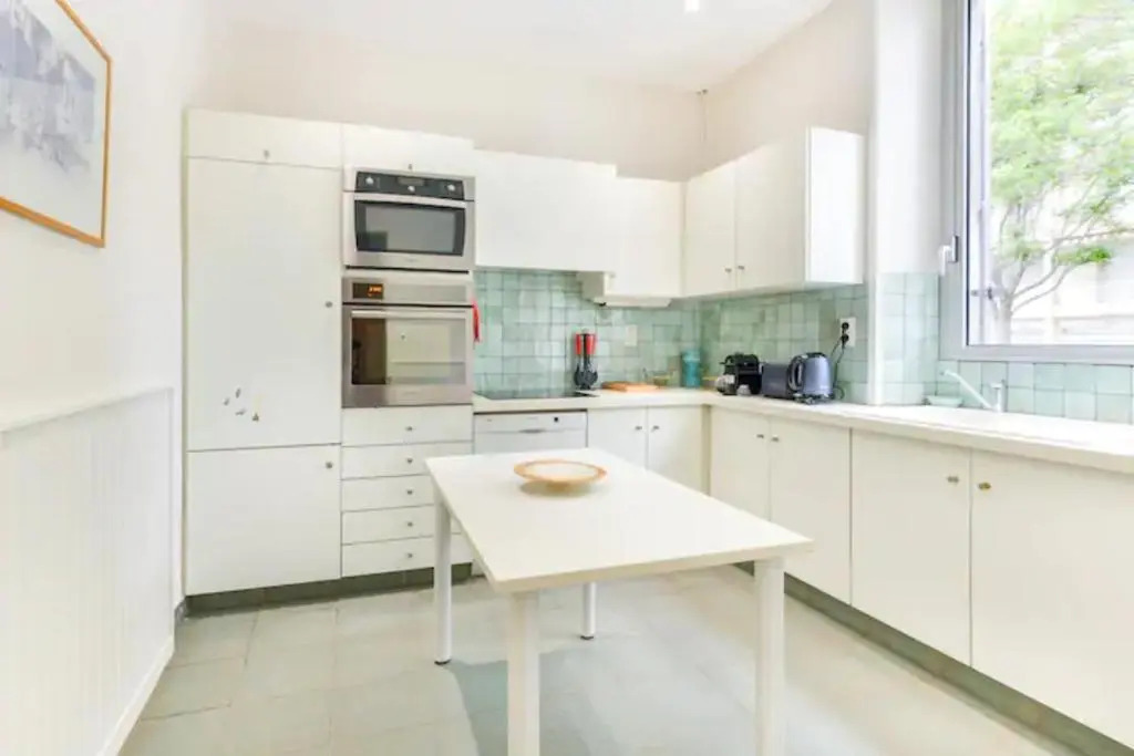 MAGNIFIQUE VILLA À 10 MINUTES À PIED DU CENTRE-VILLE D'AVIGNON WiFI GRATUIT