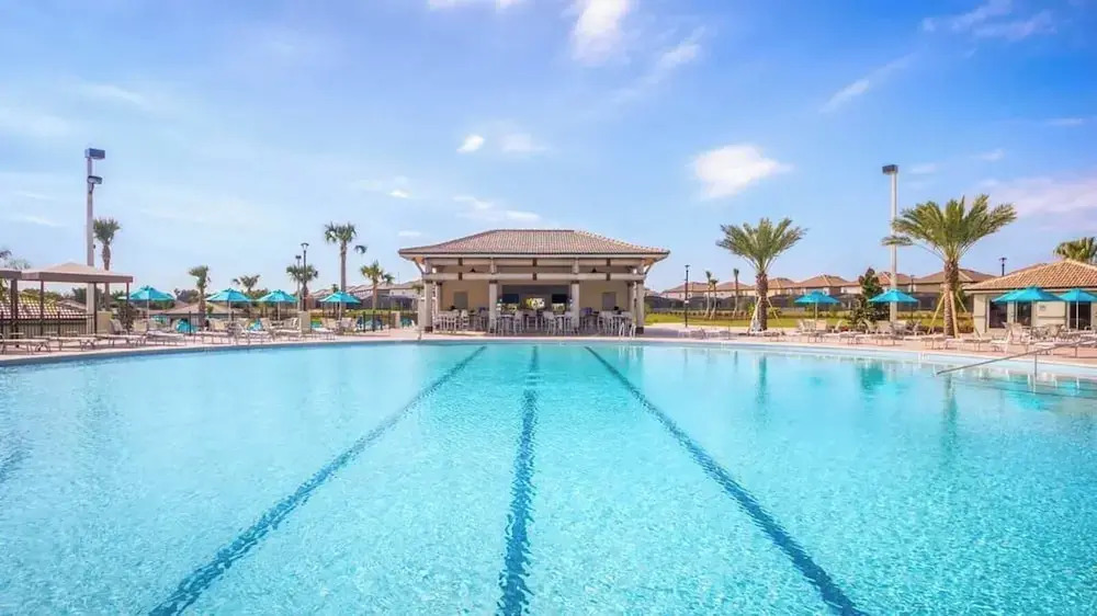Upstay - Championsgate Home w Private Pool BBQ