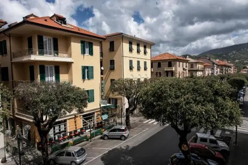 Hotel Bristol