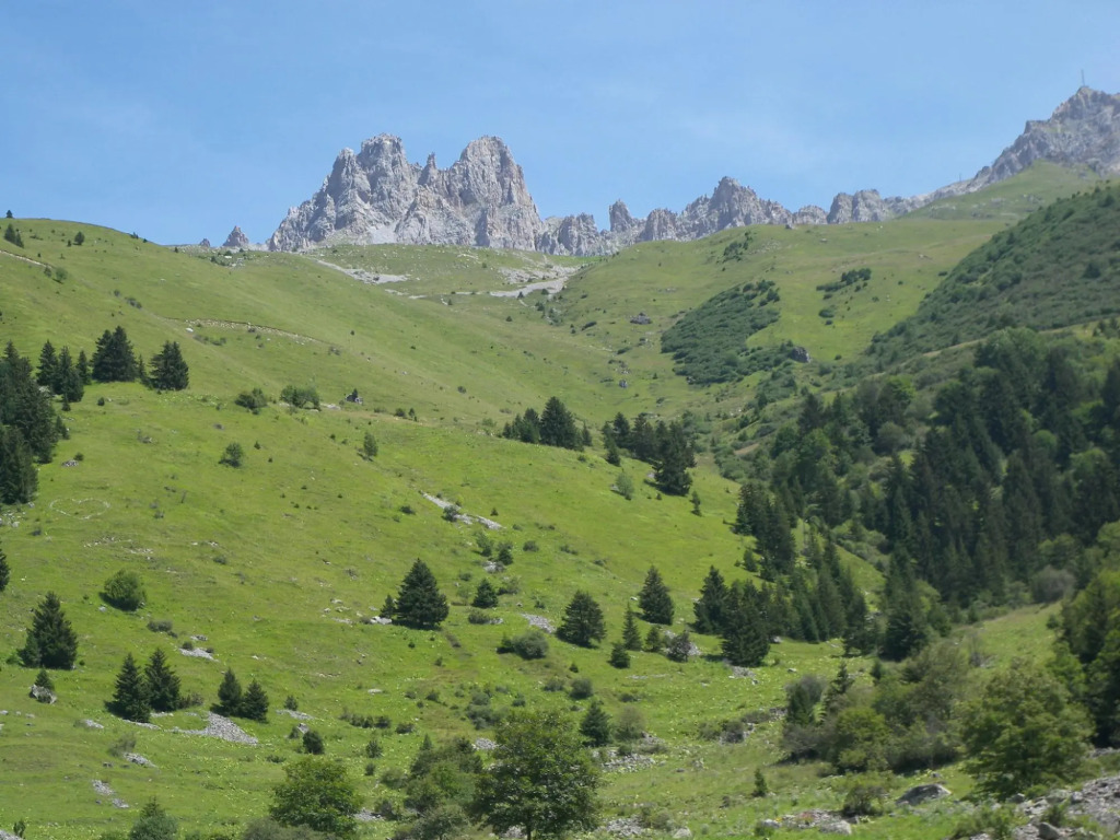 Comfortable apartment a short distance from the ski slopes in Meribel-Mottaret