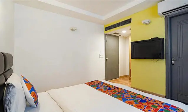 FabHotel Kaushambi