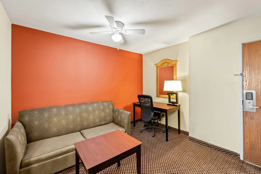 Super 8 by Wyndham Marana/Tucson Area