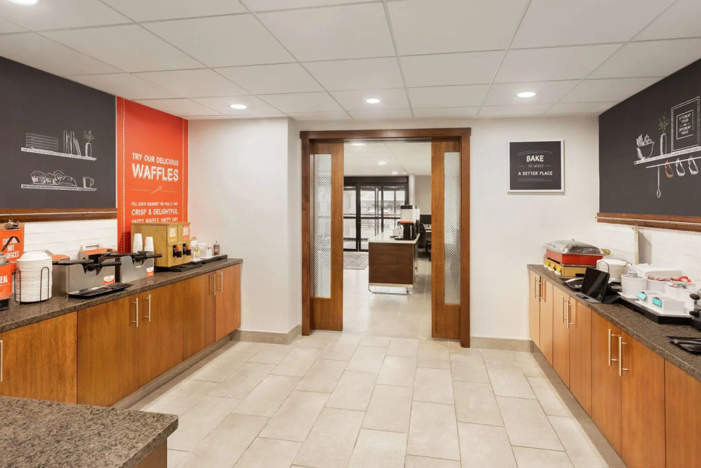 Hampton Inn Milwaukee Brookfield
