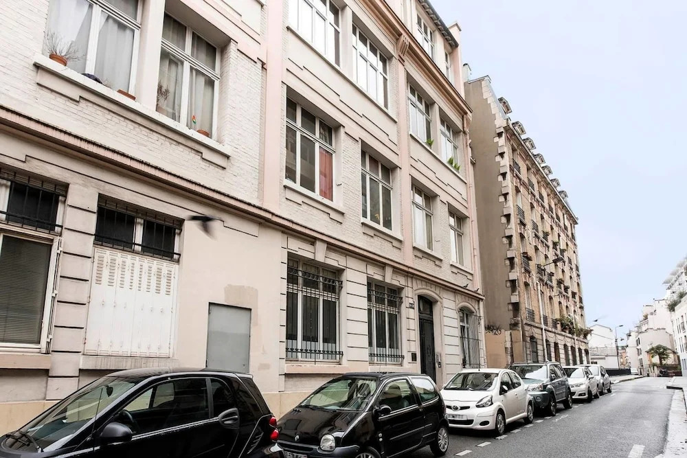 Charming 1-bdr Duplex in Amerique, 19th Arrondissement