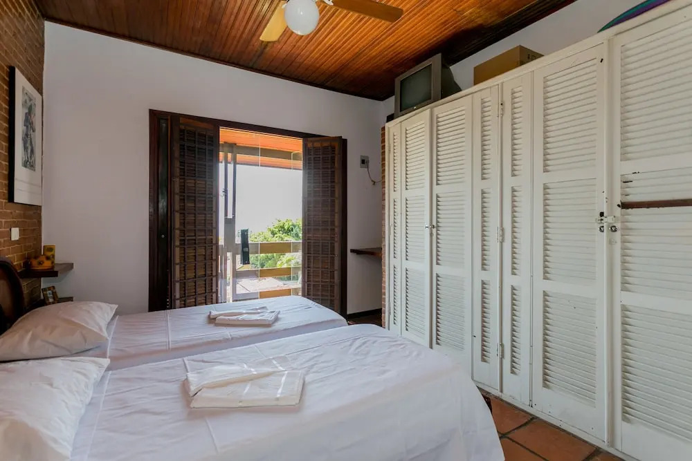 Casa em Ilhabella, vista incrível a 200 metros da praia