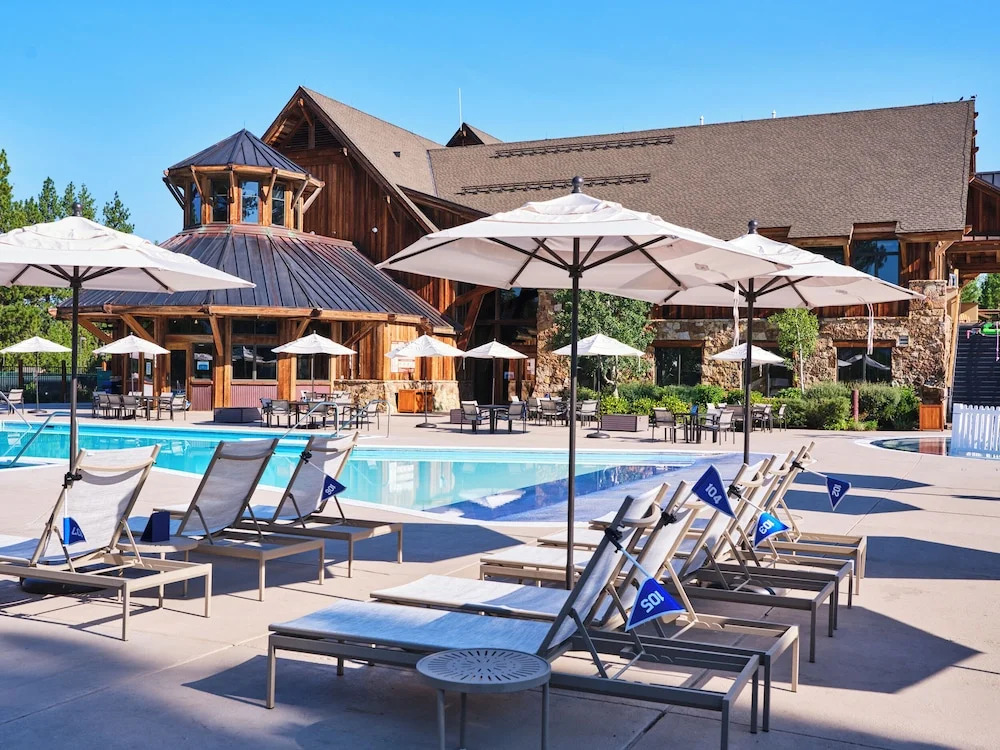 The Cottages, Summer Escape - Golf, Pool & Family Fun - 2-Bedroom