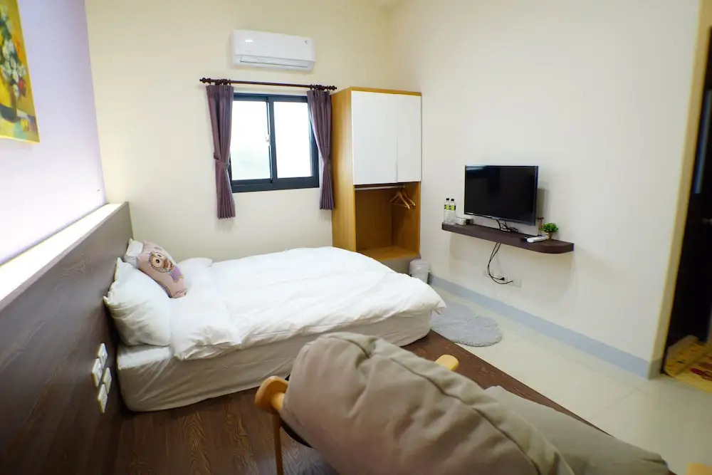 Warm B&B