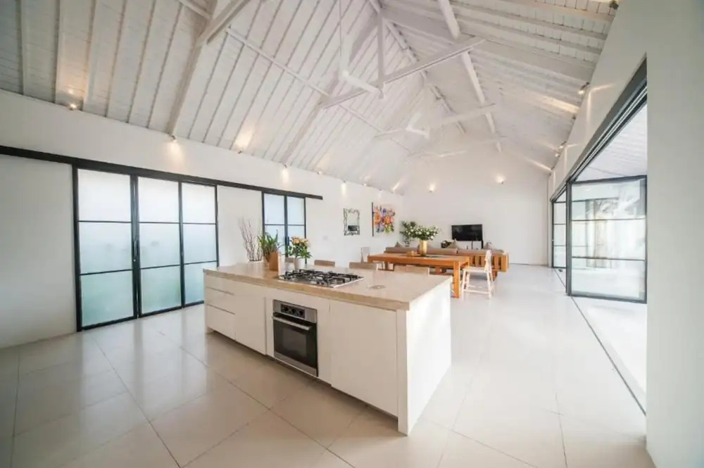Specious 3Bedroom Rakuen Villa Canggu