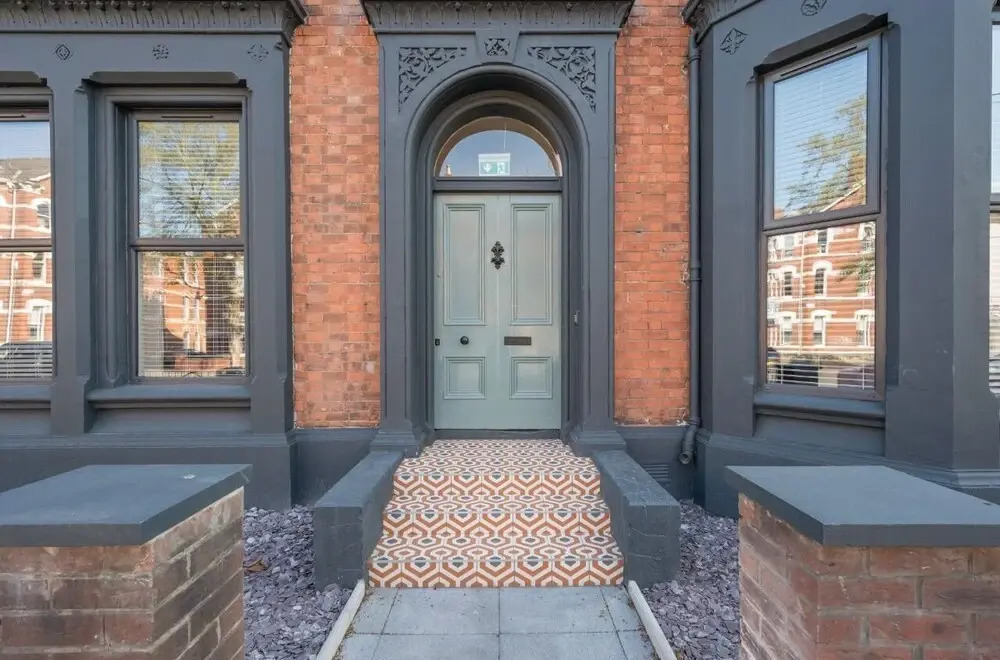Central Belfast Apartments: University Street