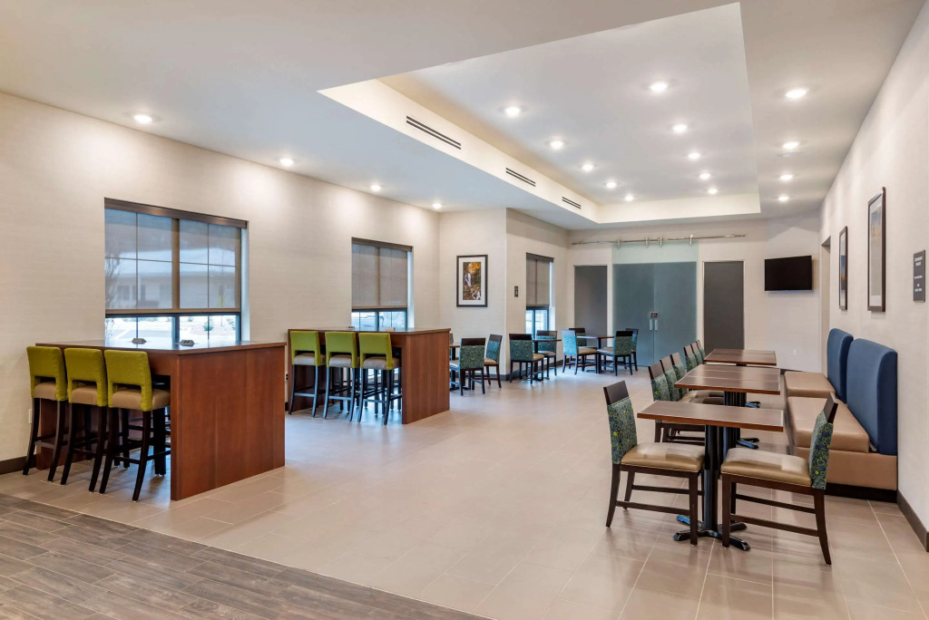 Comfort Suites Newnan