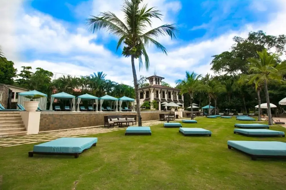 Beautiful 2BR Club-side Condo in Pacifico C503