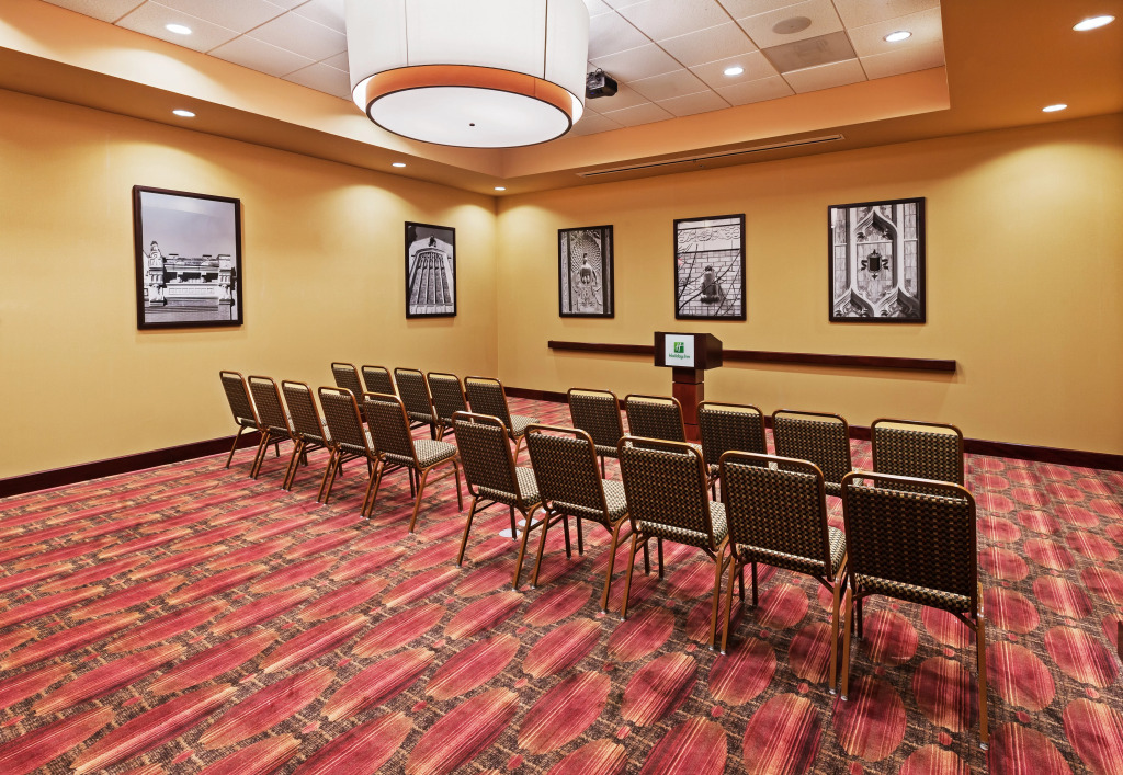 Holiday Inn Ardmore by IHG