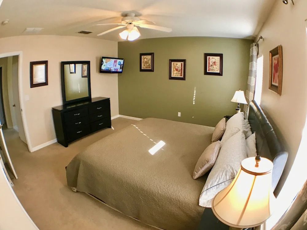 Encantada Resort 4 Bedrooms Near Disney in Orlando FL 3050