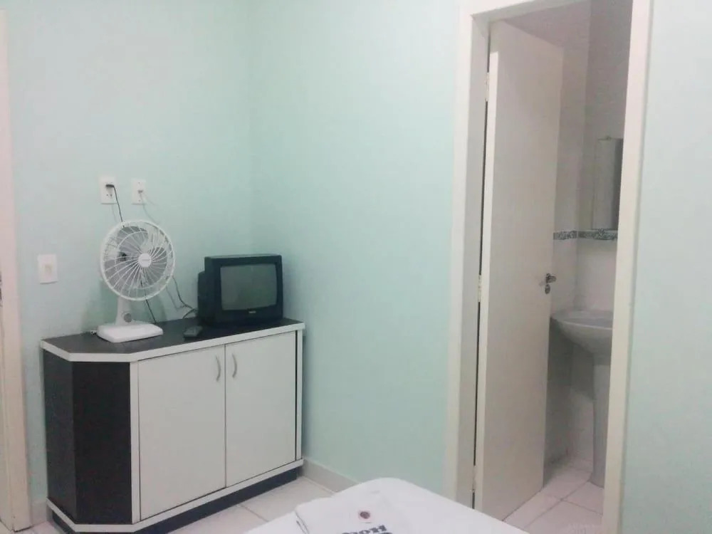 OYO City Hotel, Curitiba