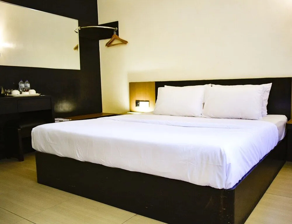 STREETVIEW HOTEL