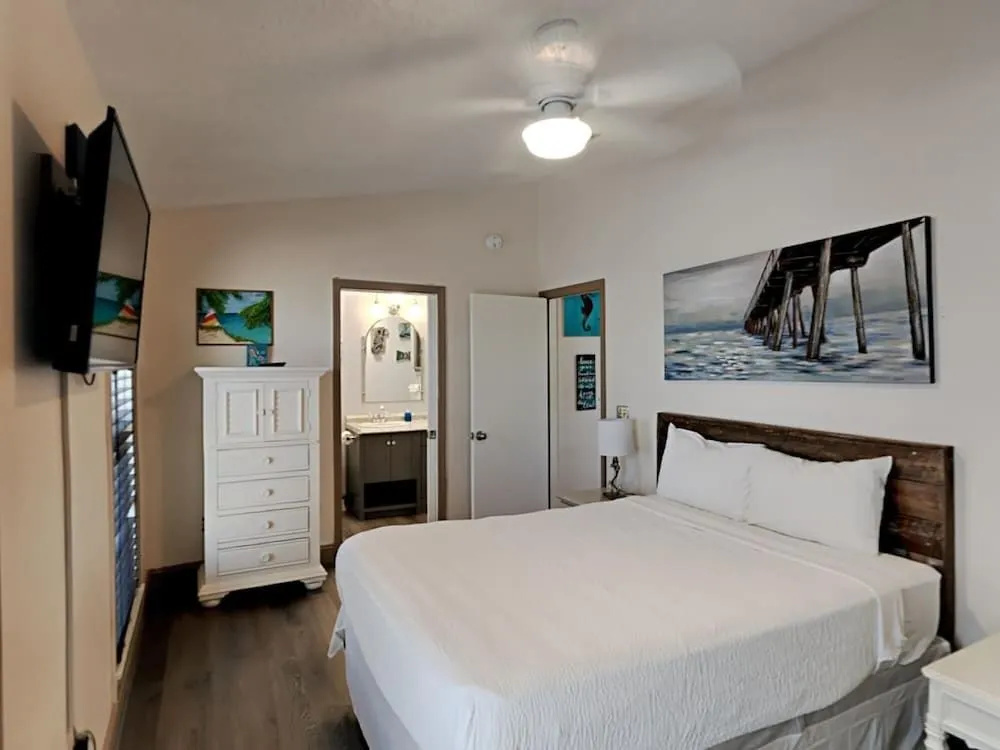 Bid-A-Wee Beach Home