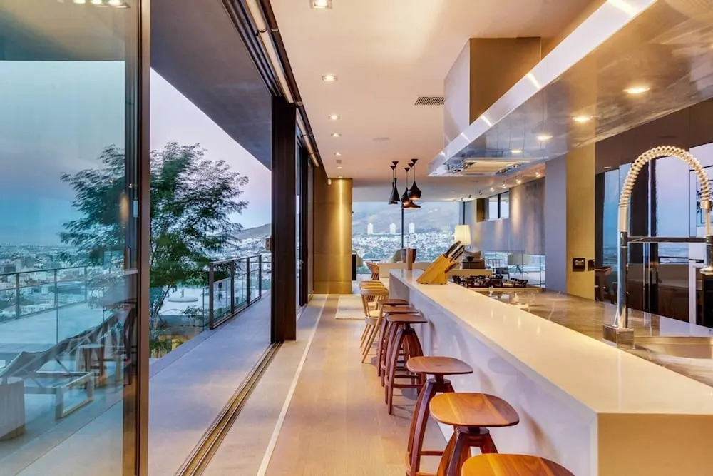 Modern Villa With Rooftop Deck Table Mountain Views Hildene Haven
