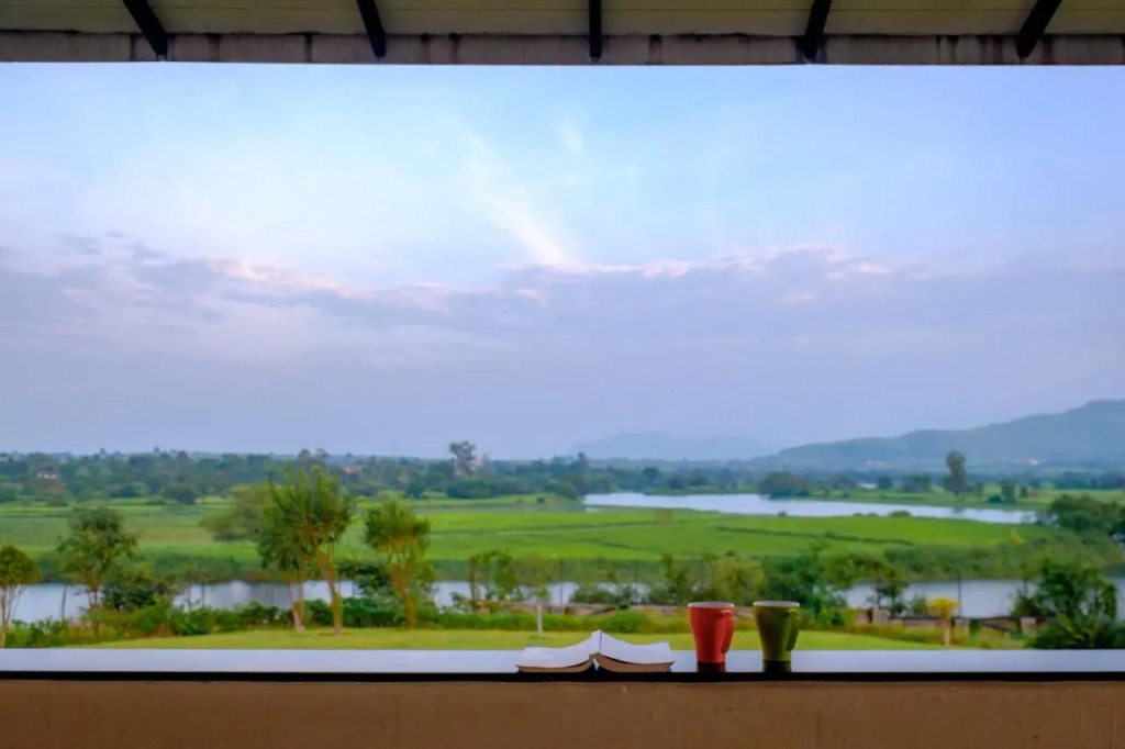 SaffronStays Mega Farms
