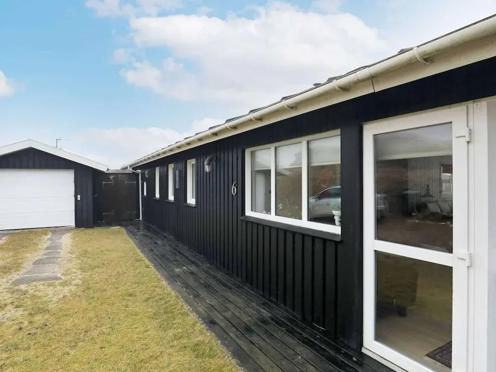 6 Person Holiday Home in Blokhus-by Traum
