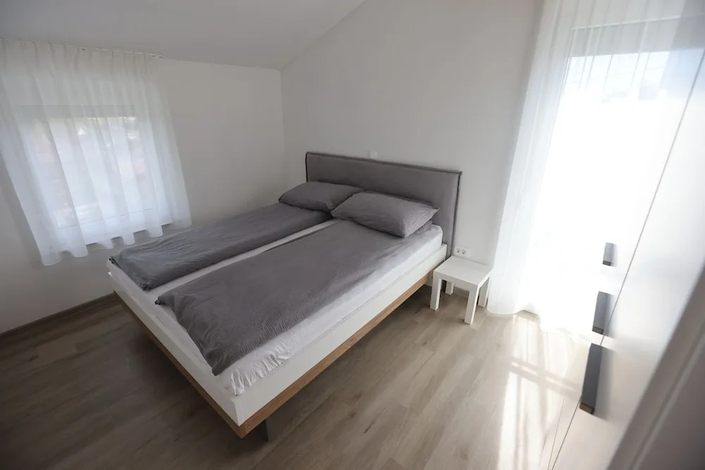 Villa Andrea Apartments - Ljubljana