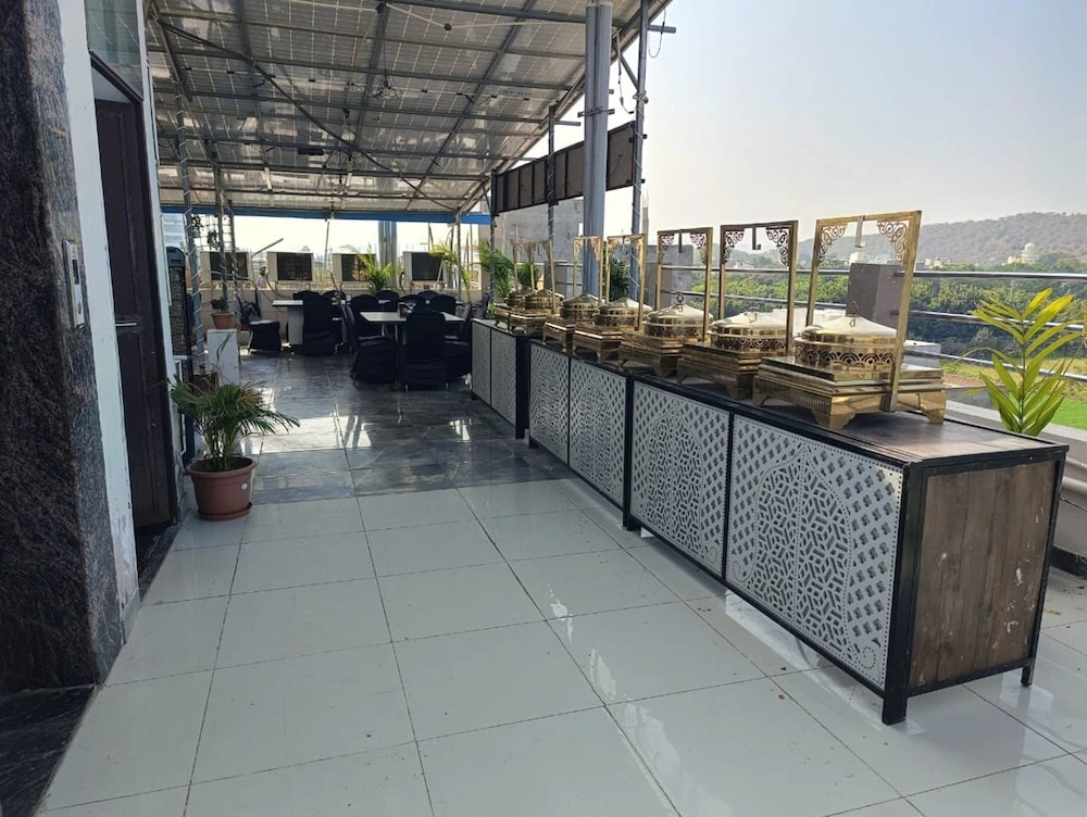 Hotel Birla Palace