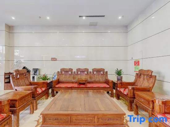 Tianqiyuan Business Hotel