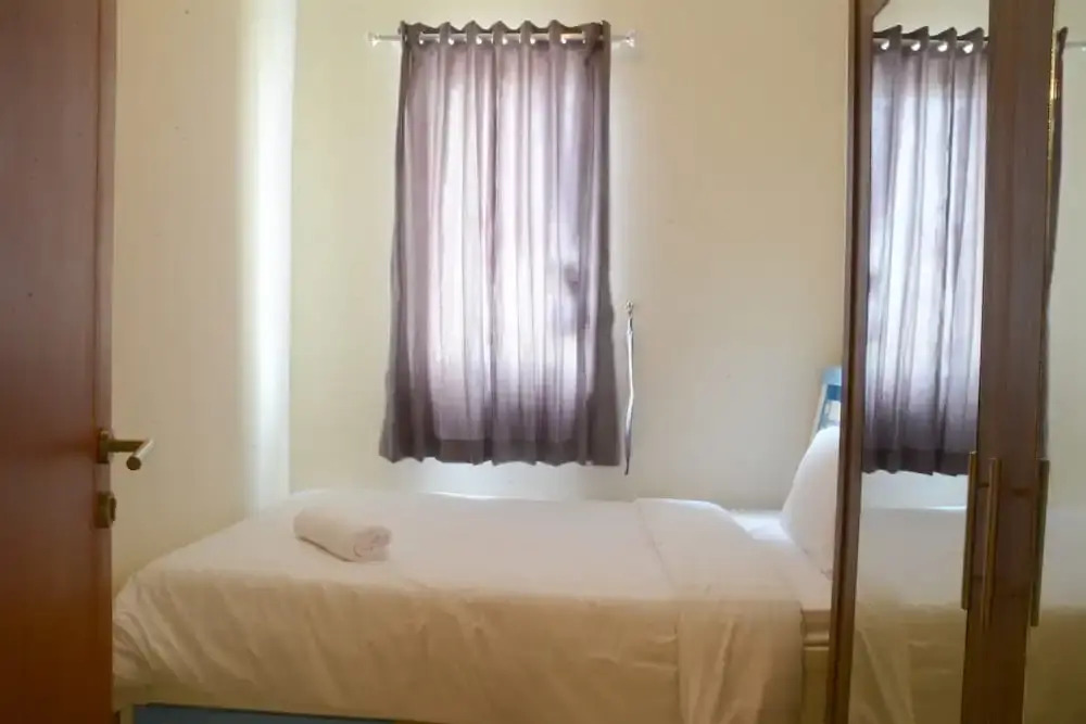 Luxury Design Grand Palace Kemayoran Apartment With Private Bathtub