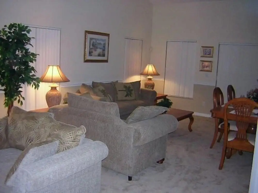 Ov2186 - Lindfields - 5 Bed 3 Baths Villa
